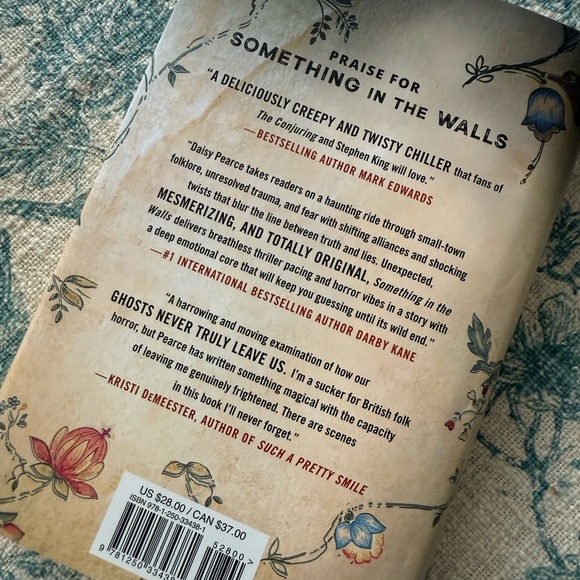 Something in the walls by daisy pearce - Picture 2 of 2